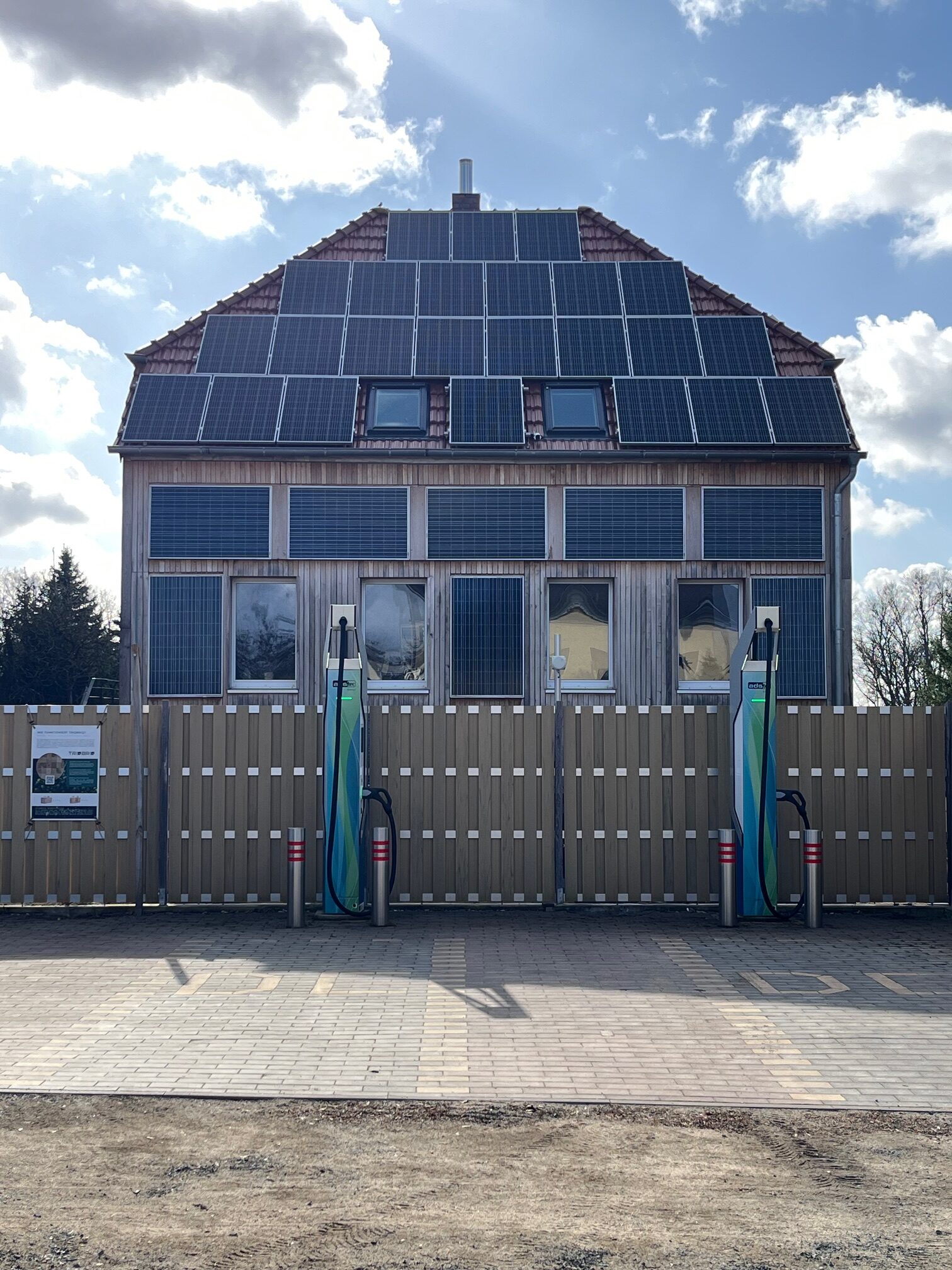 Foto vom Solarhaus - Frontansicht